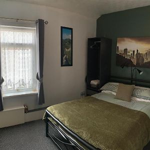 Double Room Private Bathroom
